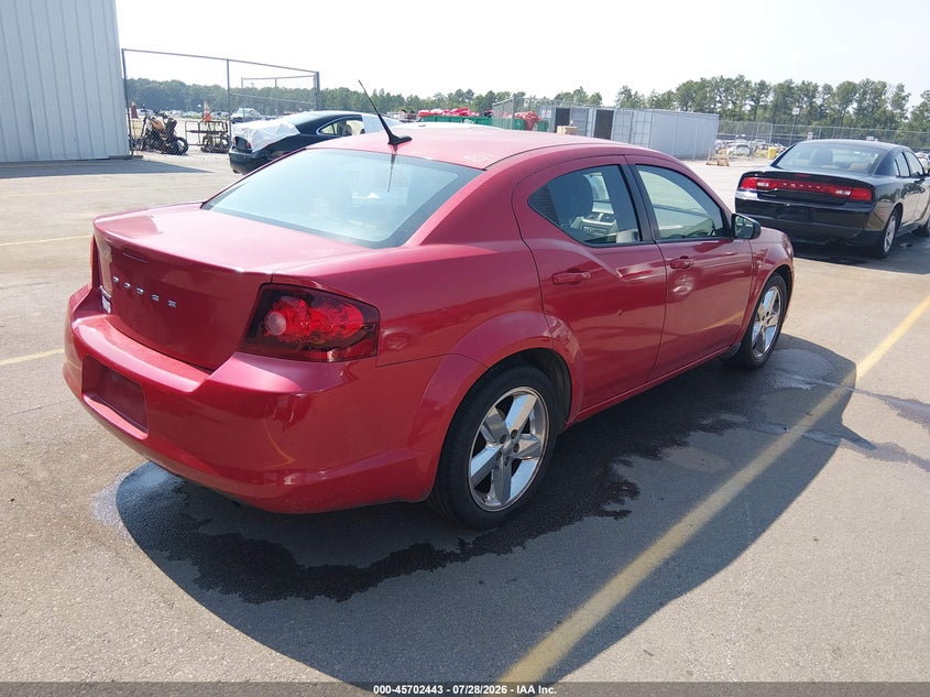 2013 DODGE AVENGER auction photo 4