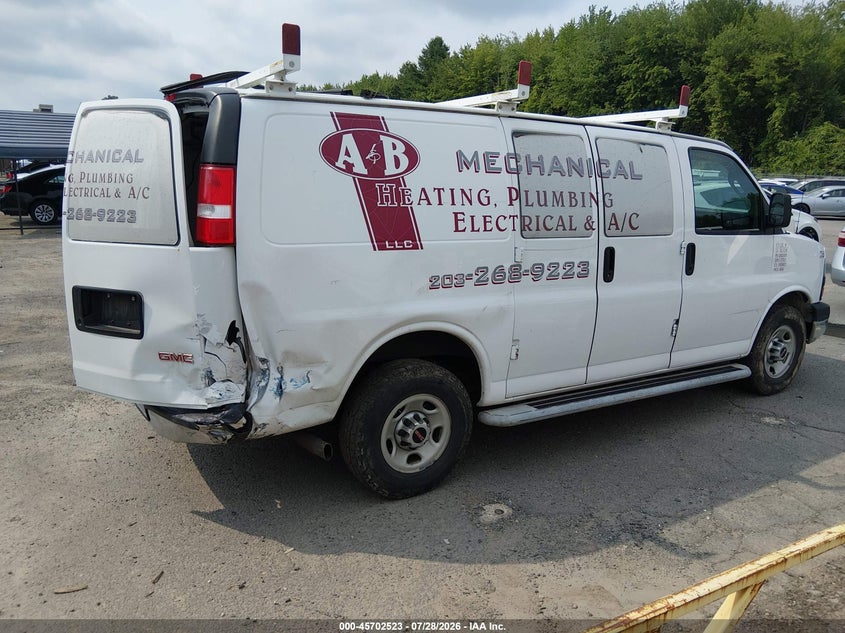2017 GMC SAVANA 2500 auction photo 4