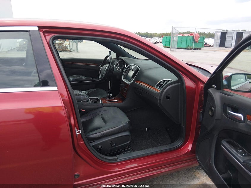 2012 CHRYSLER 300 auction photo 5