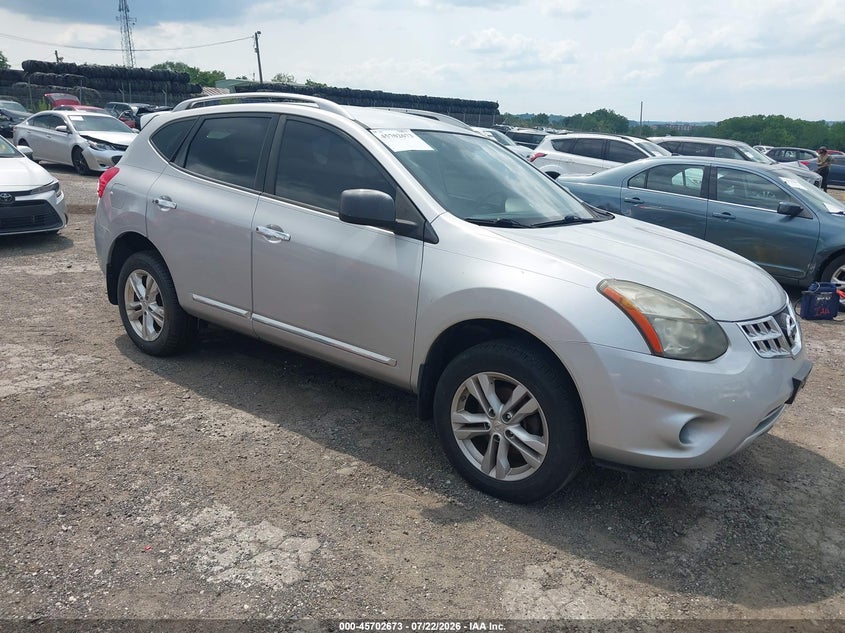 2015 Nissan Select S