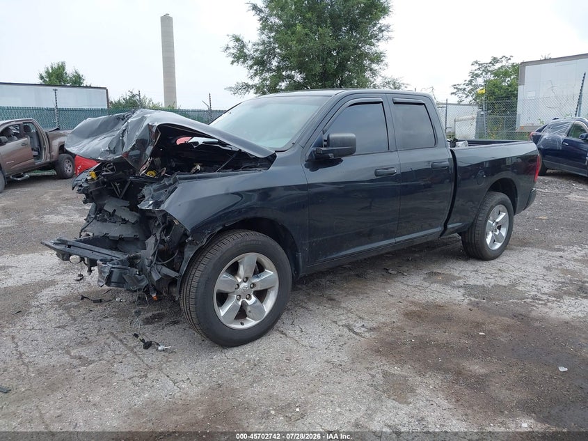 Vin: 1c6rr7fg4hs607424, lot: 46201398, ram 1500 express  4x4 6'4 box 20172