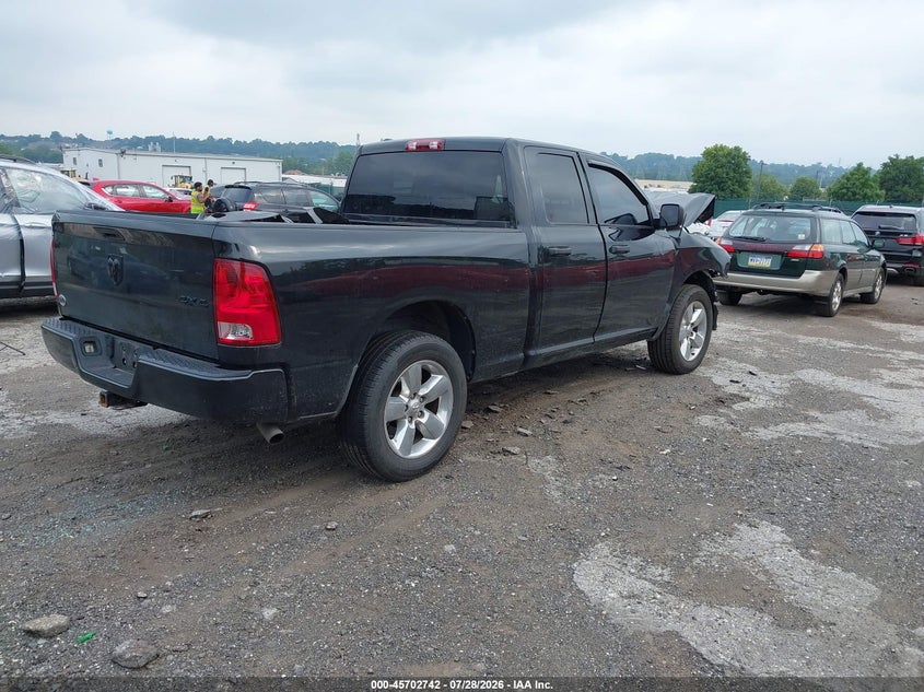 Vin: 1c6rr7fg4hs607424, lot: 46201398, ram 1500 express  4x4 6'4 box 20174