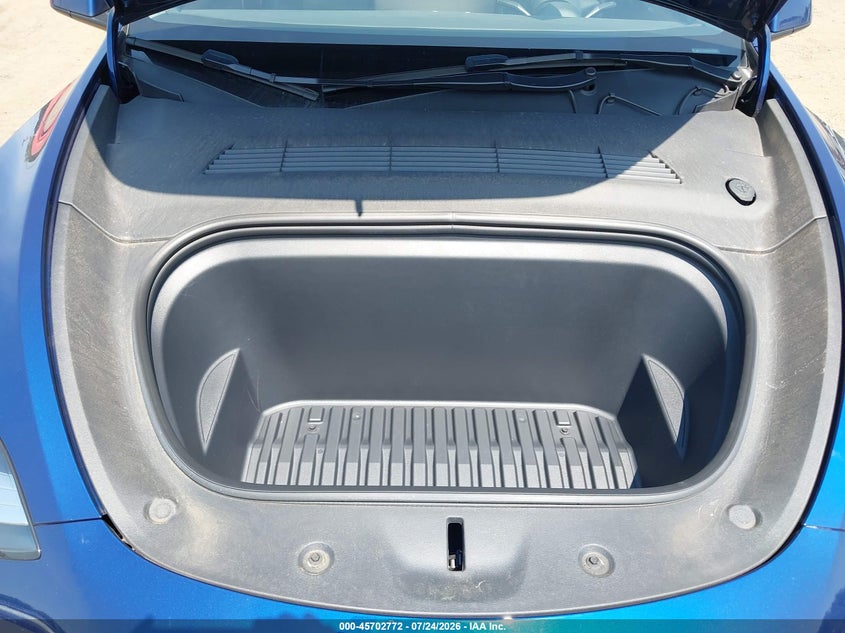 TESLA MODEL Y - zdjęcie 10