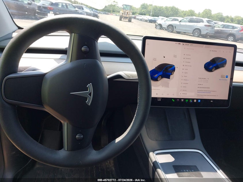 TESLA MODEL Y - zdjęcie 18