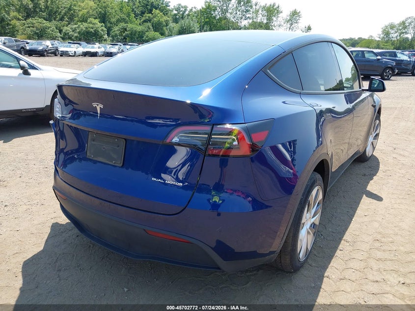 TESLA MODEL Y - zdjęcie 19