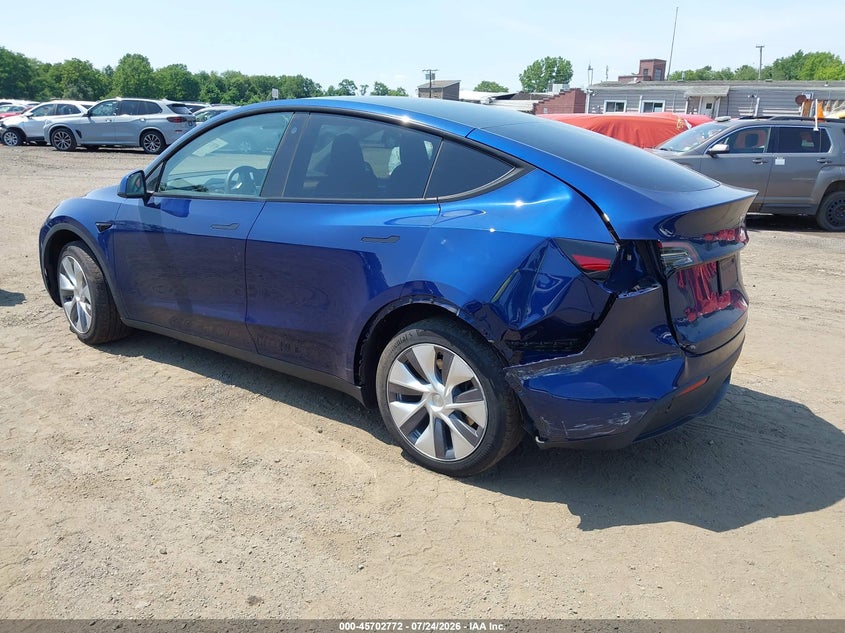 TESLA MODEL Y - zdjęcie 3