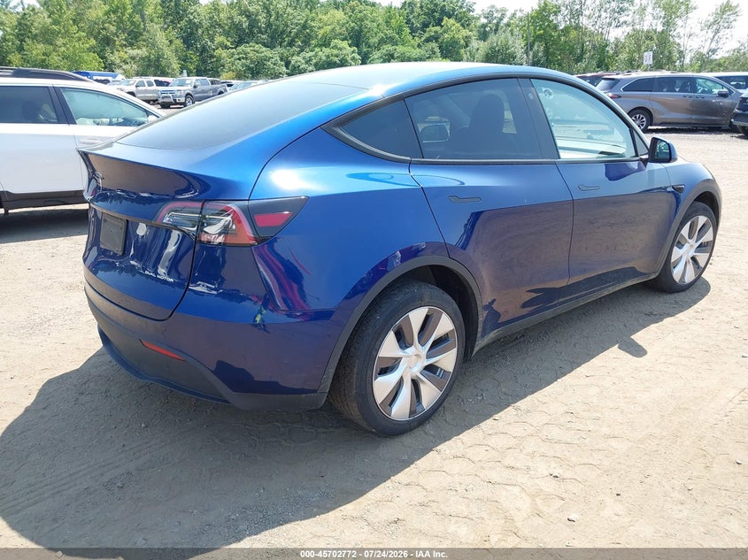 TESLA MODEL Y - zdjęcie 4