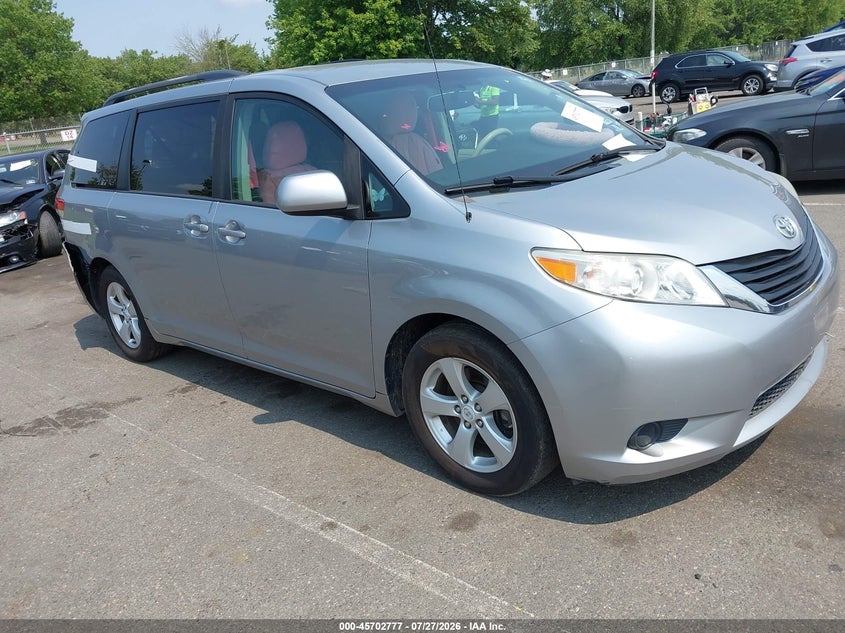 Vin: 5tdkk3dcxbs048842, lot: 46201433, toyota sienna le v6 2011 img_1