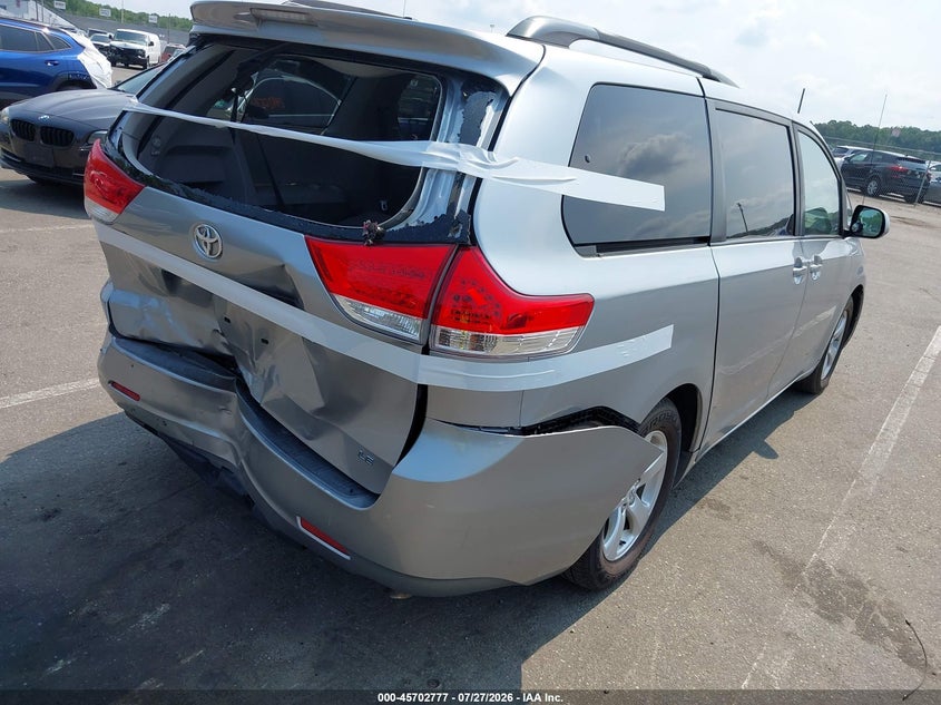 Vin: 5tdkk3dcxbs048842, lot: 46201433, toyota sienna le v6 20114