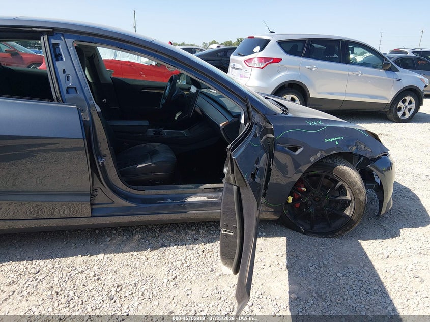2023 TESLA MODEL 3 auction photo 5
