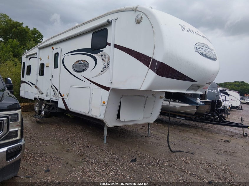 2010 Keystone Montanna 5TH Wheel