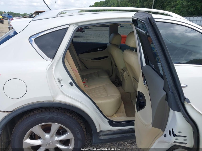 2010 INFINITI EX35 auction photo 8