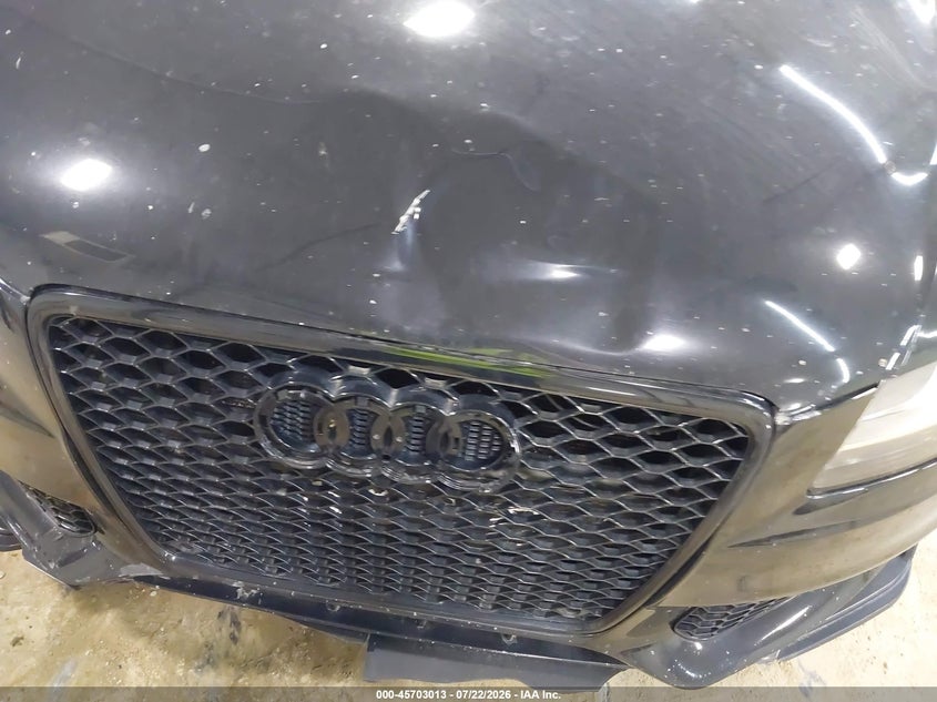 2011 AUDI A4 auction photo 6
