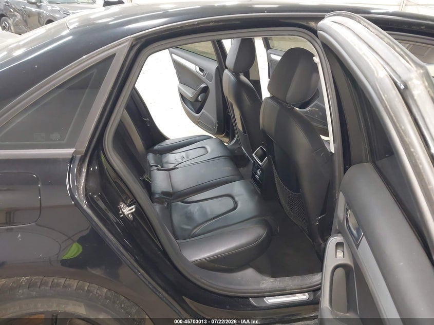 2011 AUDI A4 auction photo 8