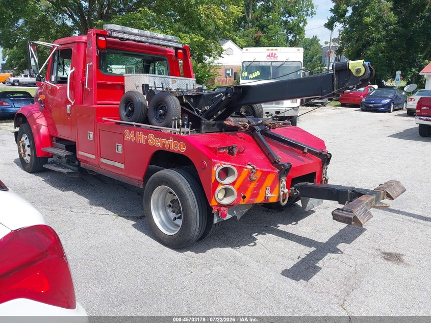 1996 INTERNATIONAL 4000 auction photo 3