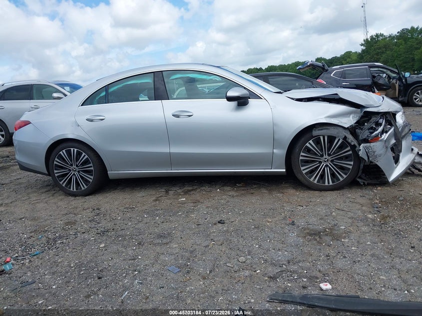 MERCEDES-BENZ CLA 250 COUPE - zdjęcie 13