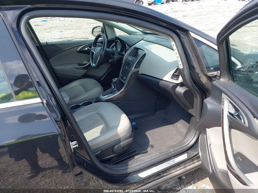 2017 BUICK VERANO auction photo 5