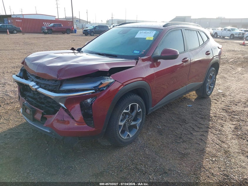 2024 CHEVROLET TRAX auction photo 2