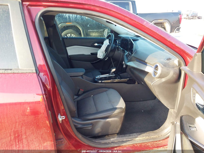 2024 CHEVROLET TRAX auction photo 5