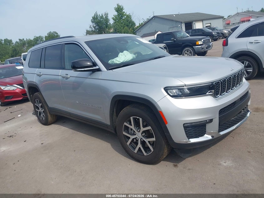 2024 Jeep Grand Cherokee L Limited 4X4, Лівий перед, IAAI, VIN 1C4RJKBG5R8589068