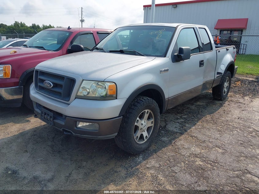 2004 FORD F-150 auction photo 2