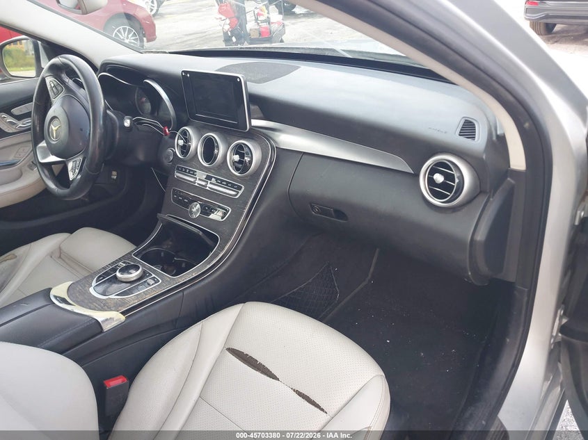 2017 MERCEDES-BENZ C 300 auction photo 5