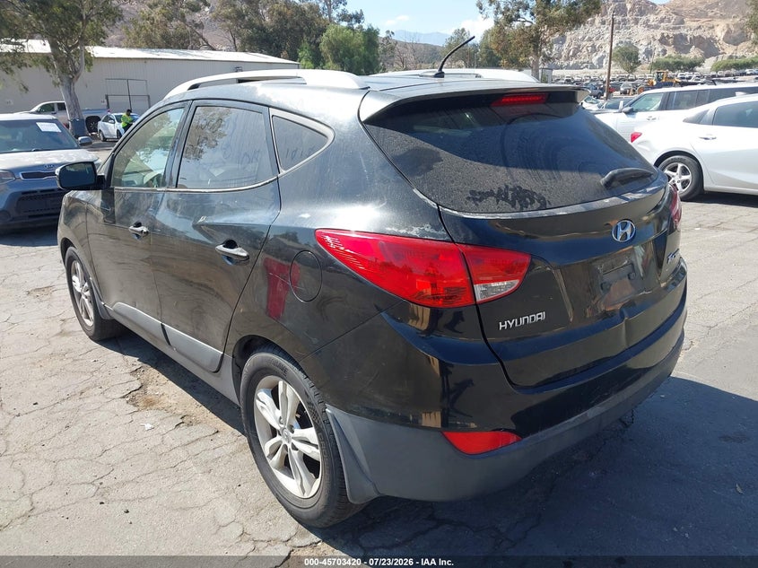 2013 HYUNDAI TUCSON auction photo 3