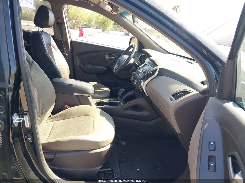 2013 HYUNDAI TUCSON auction photo 5