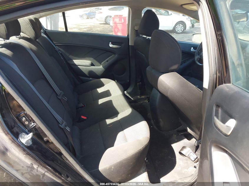 2018 KIA FORTE auction photo 8