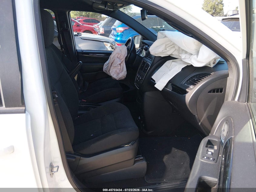 Vin: 2c4rdgbg2lr236710, lot: 46202090, dodge grand caravan se plus 2020 img_1