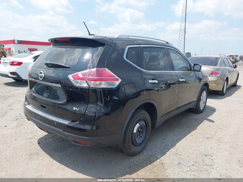 2015 NISSAN ROGUE auction photo 4