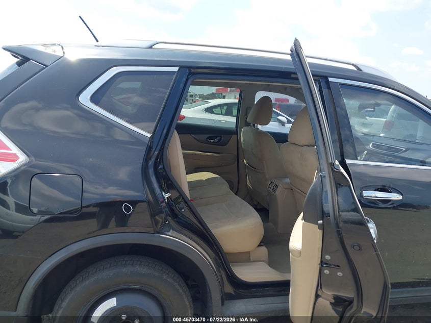 2015 NISSAN ROGUE auction photo 8
