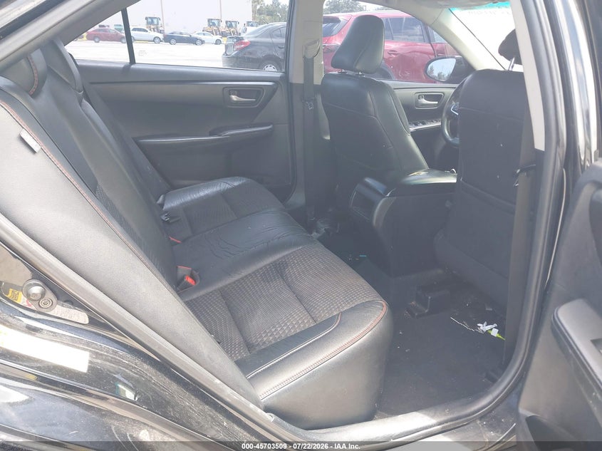 2015 TOYOTA CAMRY auction photo 8
