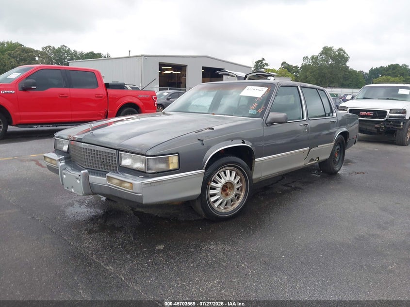 1989 Cadillac Deville, Normal Wear & Tear, IAAI, VIN 1G6CD5156K4373325 — photo 2