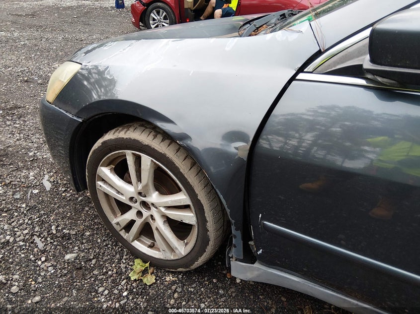 2005 HONDA ACCORD auction photo 6
