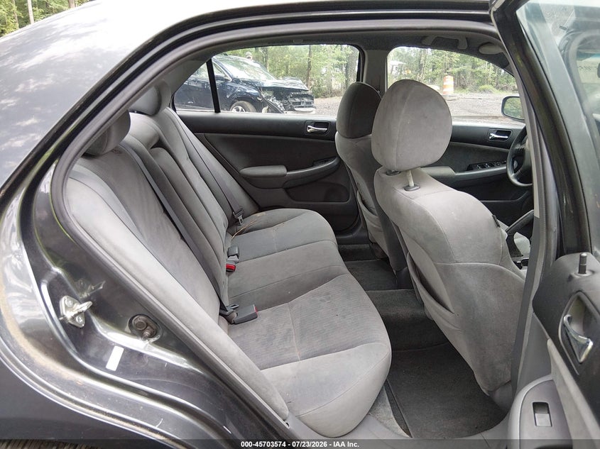 2005 HONDA ACCORD auction photo 8