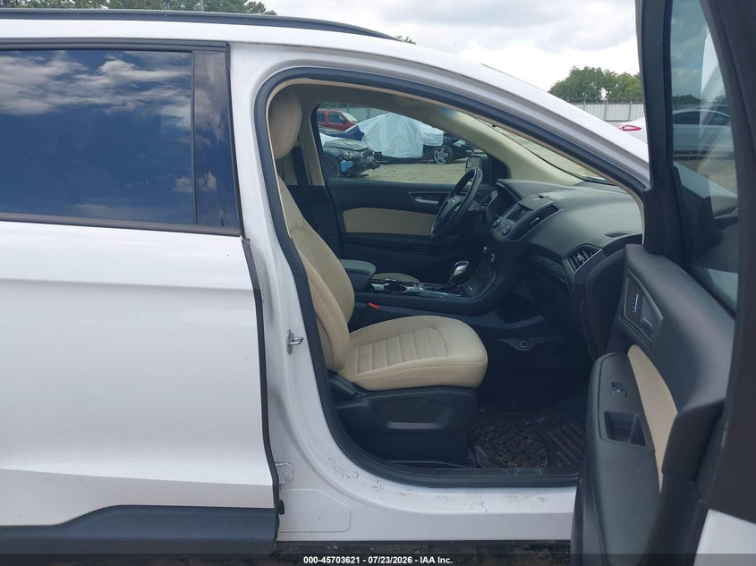 2017 FORD EDGE auction photo 5