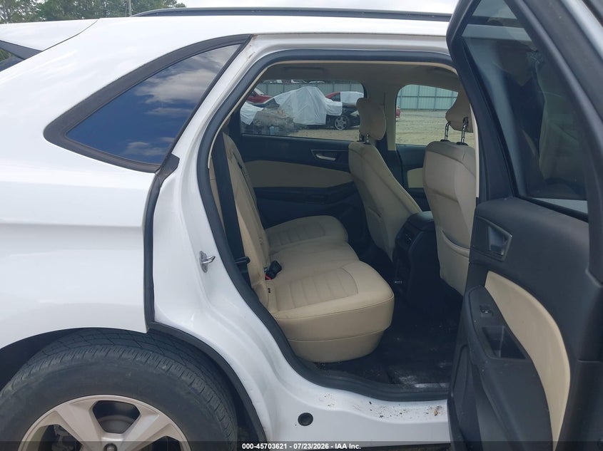 2017 FORD EDGE auction photo 8