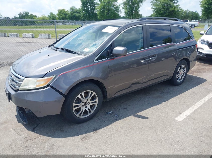 2011 HONDA ODYSSEY auction photo 2