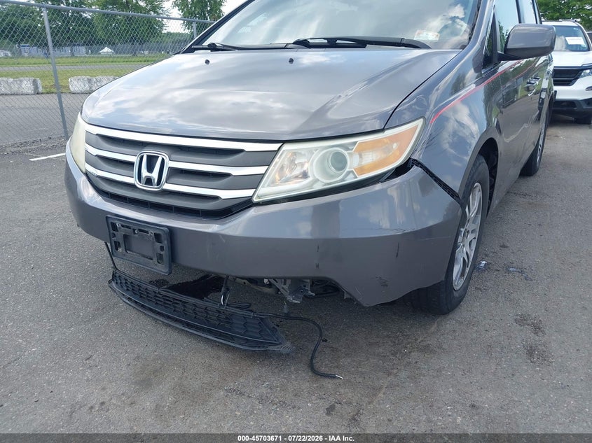 2011 HONDA ODYSSEY auction photo 6