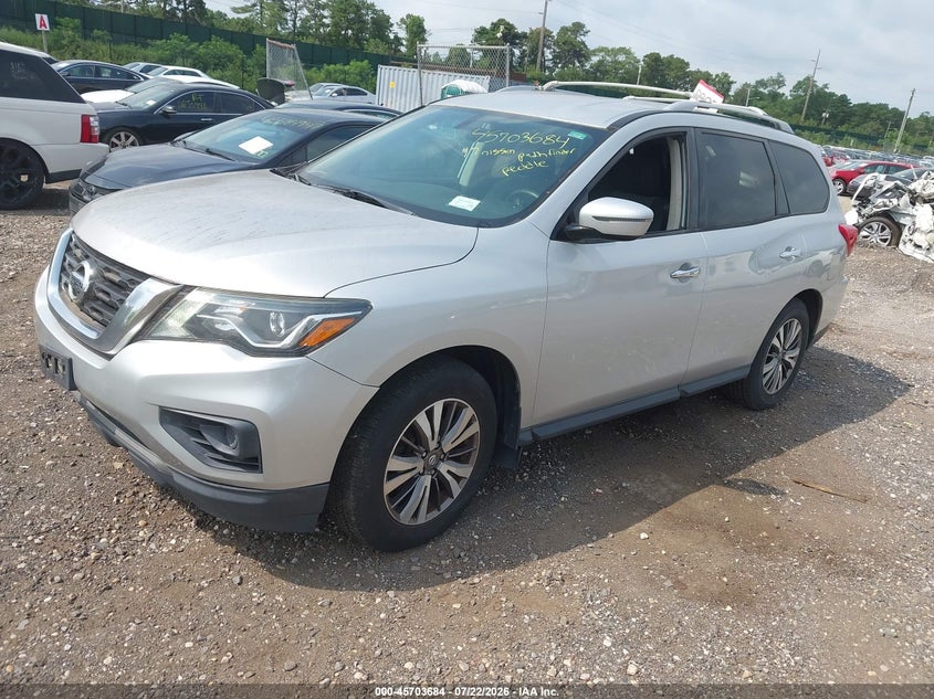 2017 NISSAN PATHFINDER auction photo 2
