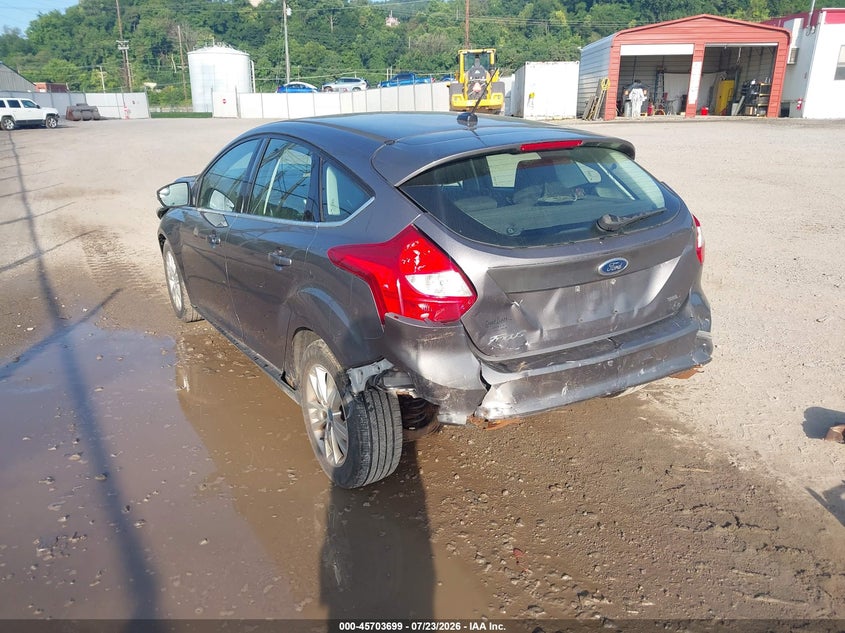 Vin: 1fahp3m22cl153225, lot: 46202355, ford focus sel 20123