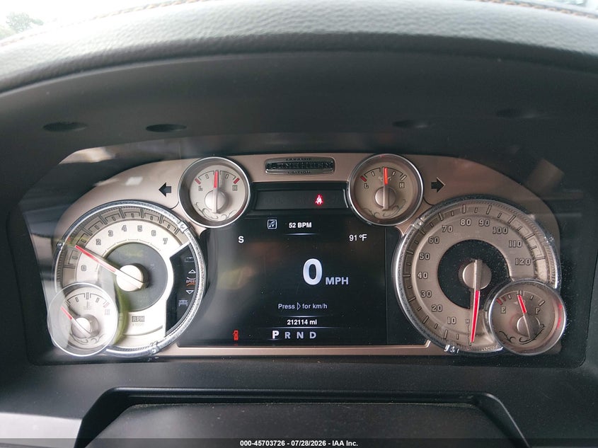 2016 RAM 1500 auction photo 7