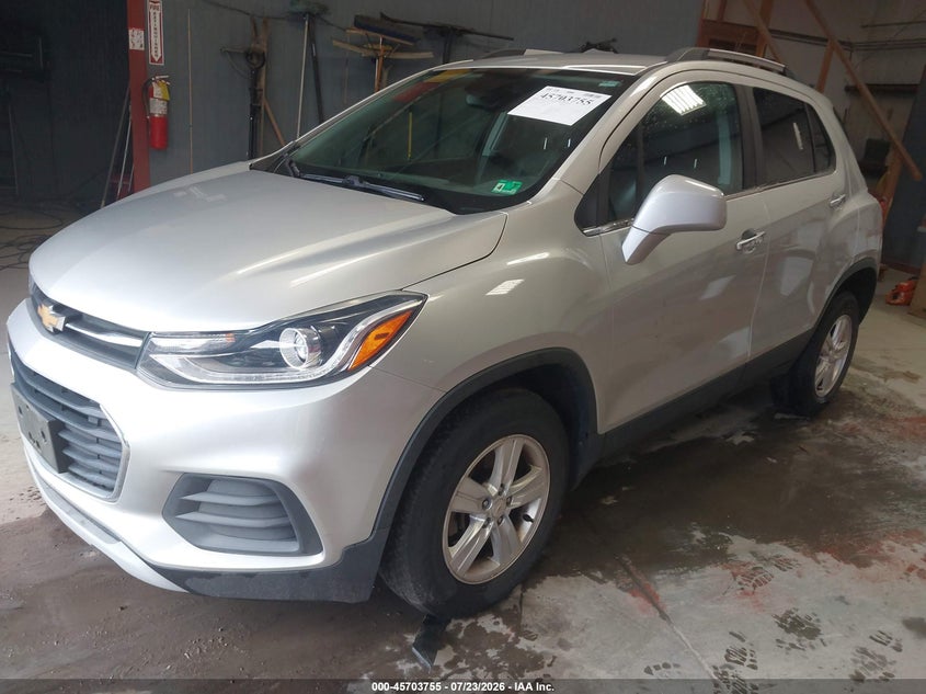 2019 CHEVROLET TRAX auction photo 2
