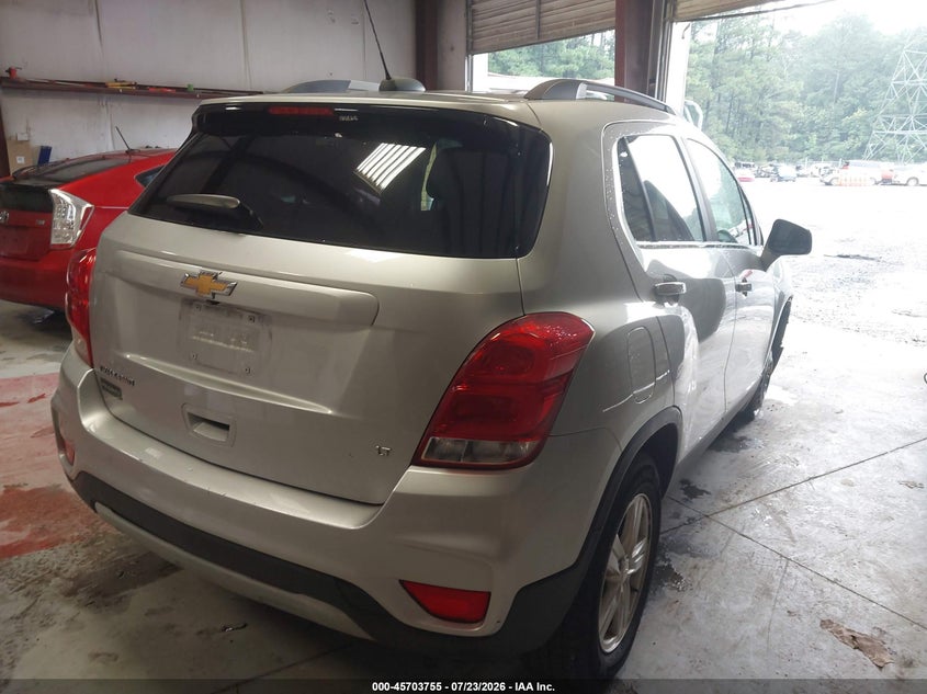 2019 CHEVROLET TRAX auction photo 4