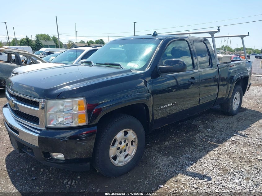 2011 CHEVROLET SILVERADO 1500 auction photo 2