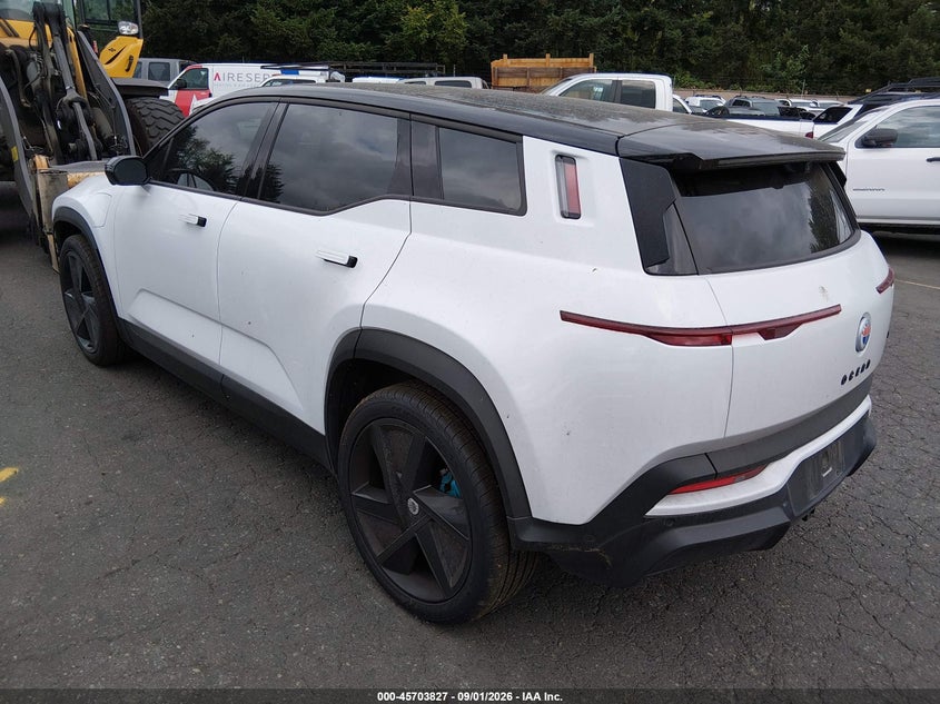Vin: vcf1zbu25pg003379, lot: 46202483, fisker ocean one 20233