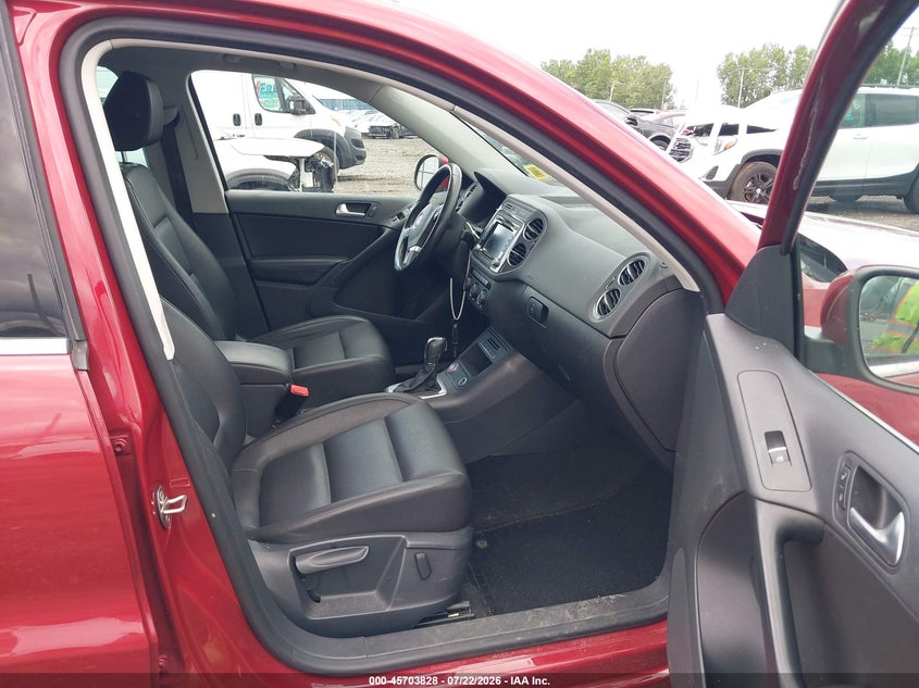 2014 VOLKSWAGEN TIGUAN auction photo 5