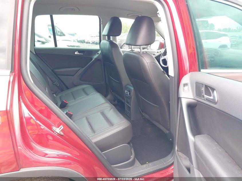 2014 VOLKSWAGEN TIGUAN auction photo 8