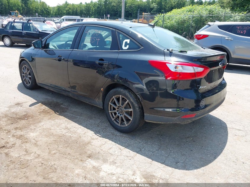 Vin: 1fadp3f23dl367931, lot: 46202510, ford focus se 20133
